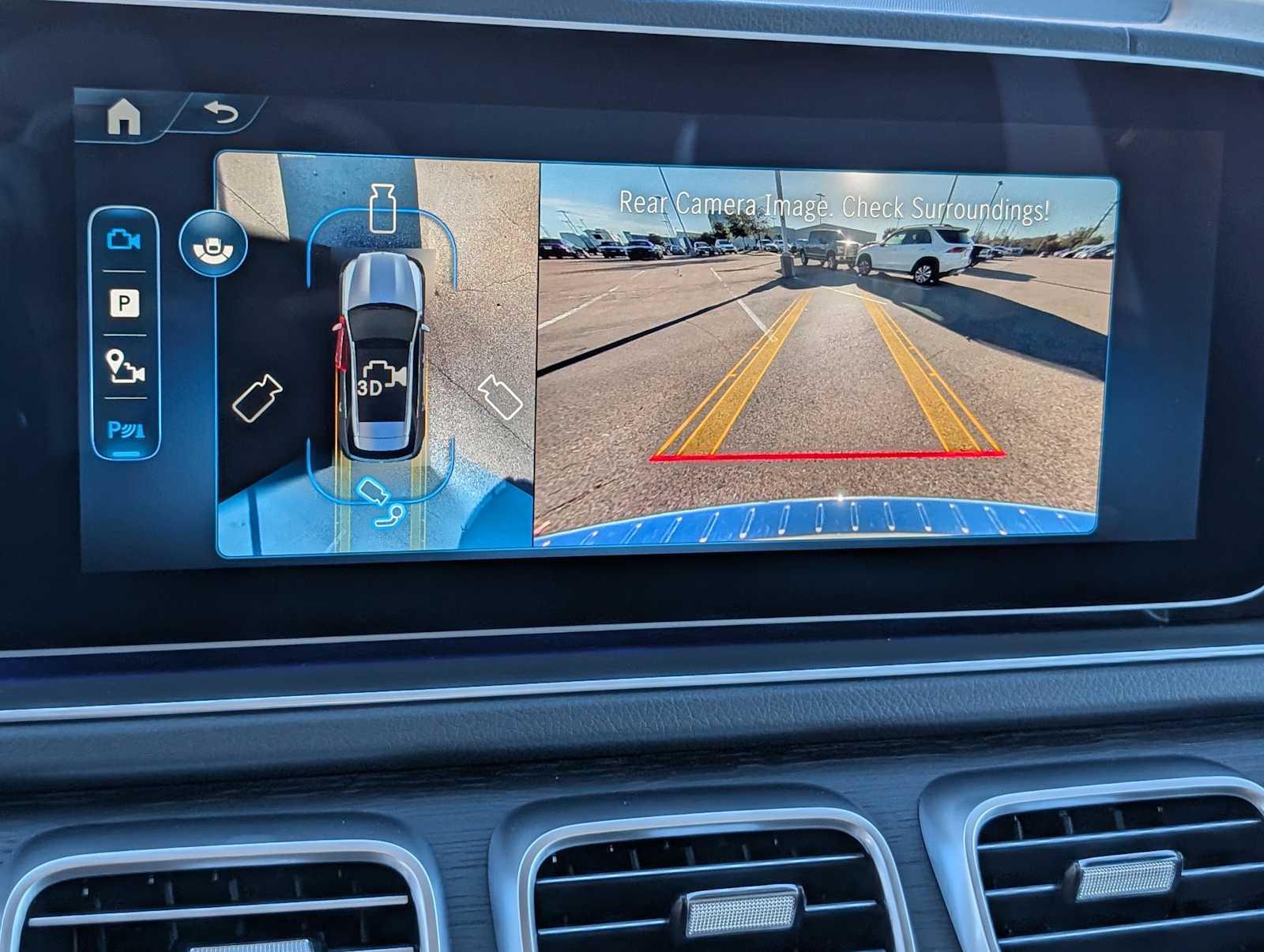 Thumbnail: 2026 Mercedes-Benz GLE - 11