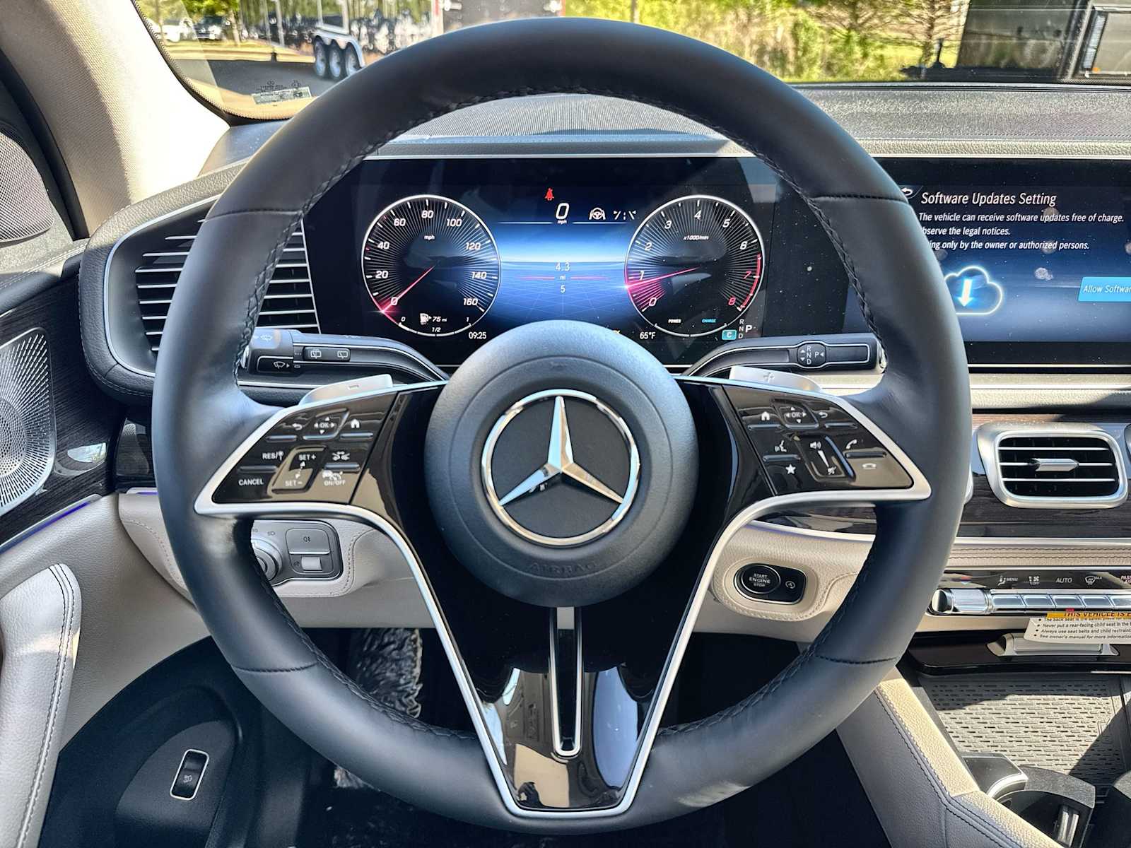 Thumbnail: 2026 Mercedes-Benz GLE - 21