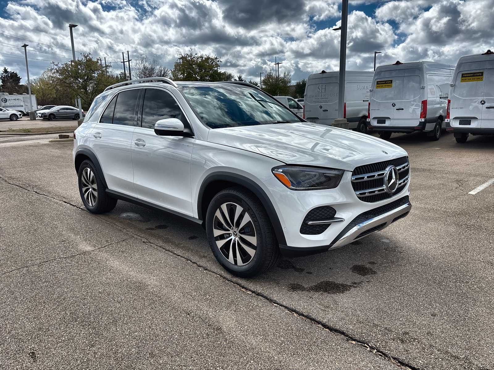 Thumbnail: 2026 Mercedes-Benz GLE - 11