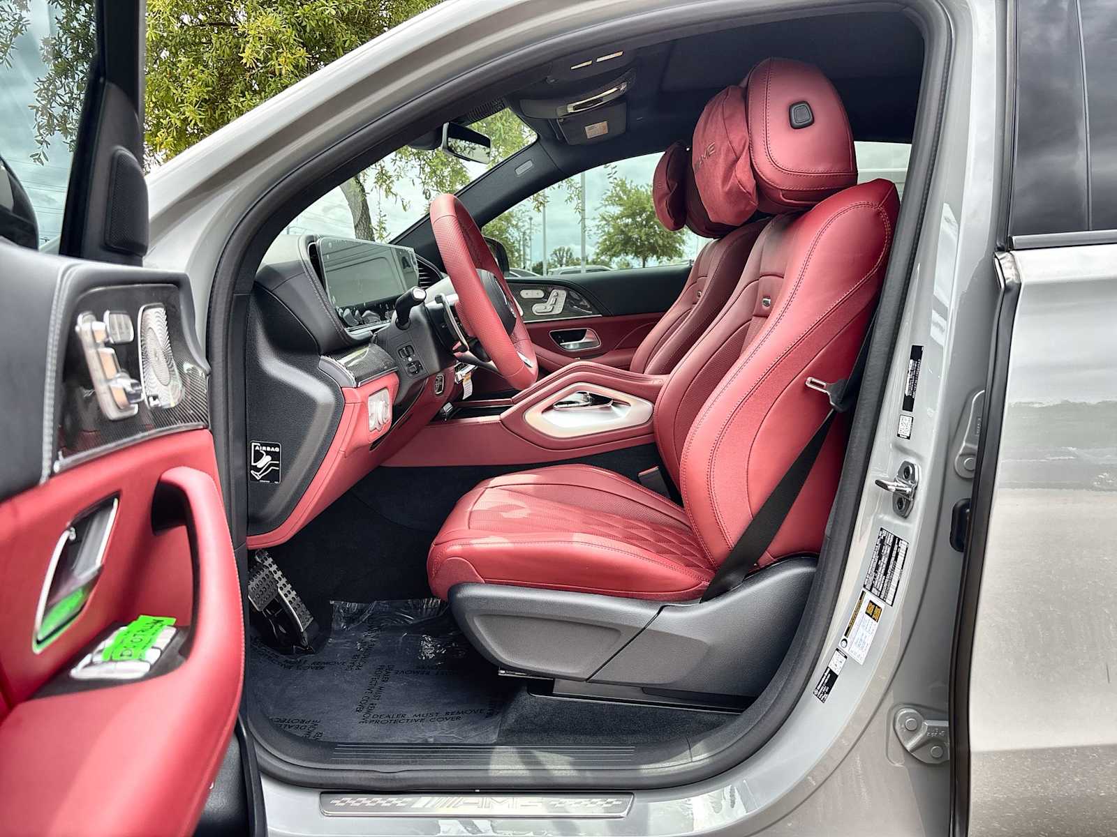 Thumbnail: 2026 Mercedes-Benz GLE - 2