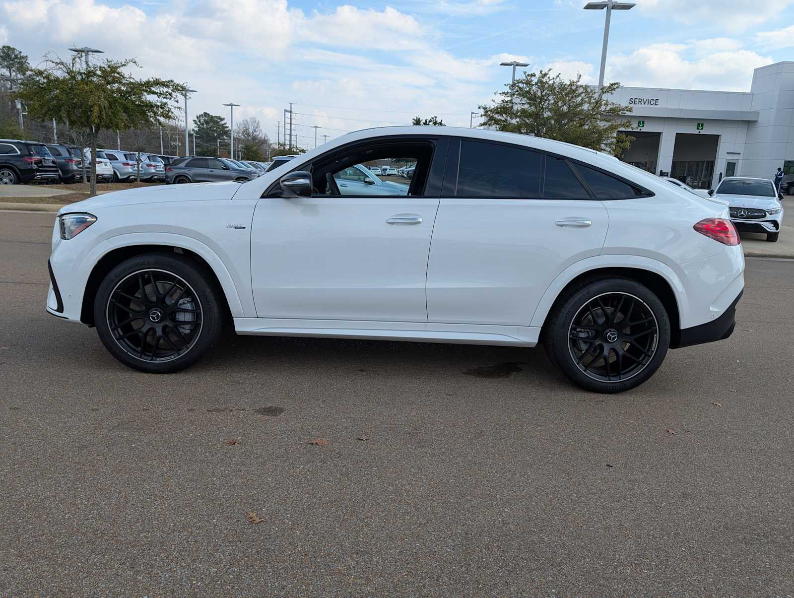 Thumbnail: 2026 Mercedes-Benz GLE - 8