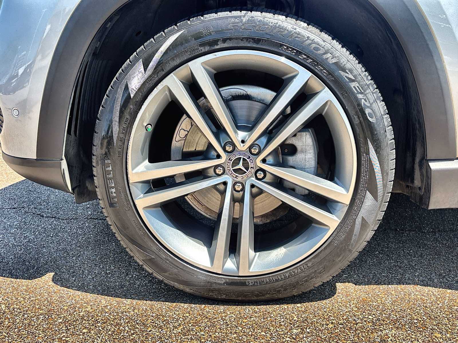 Thumbnail: 2020 Mercedes-Benz GLE - 14