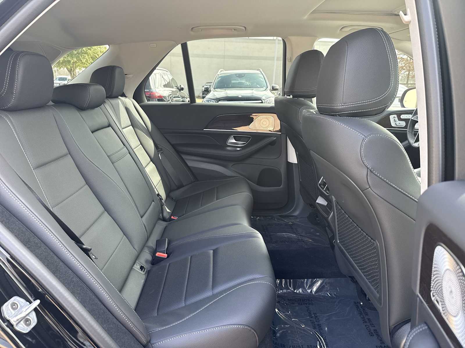 Thumbnail: 2026 Mercedes-Benz GLE - 19