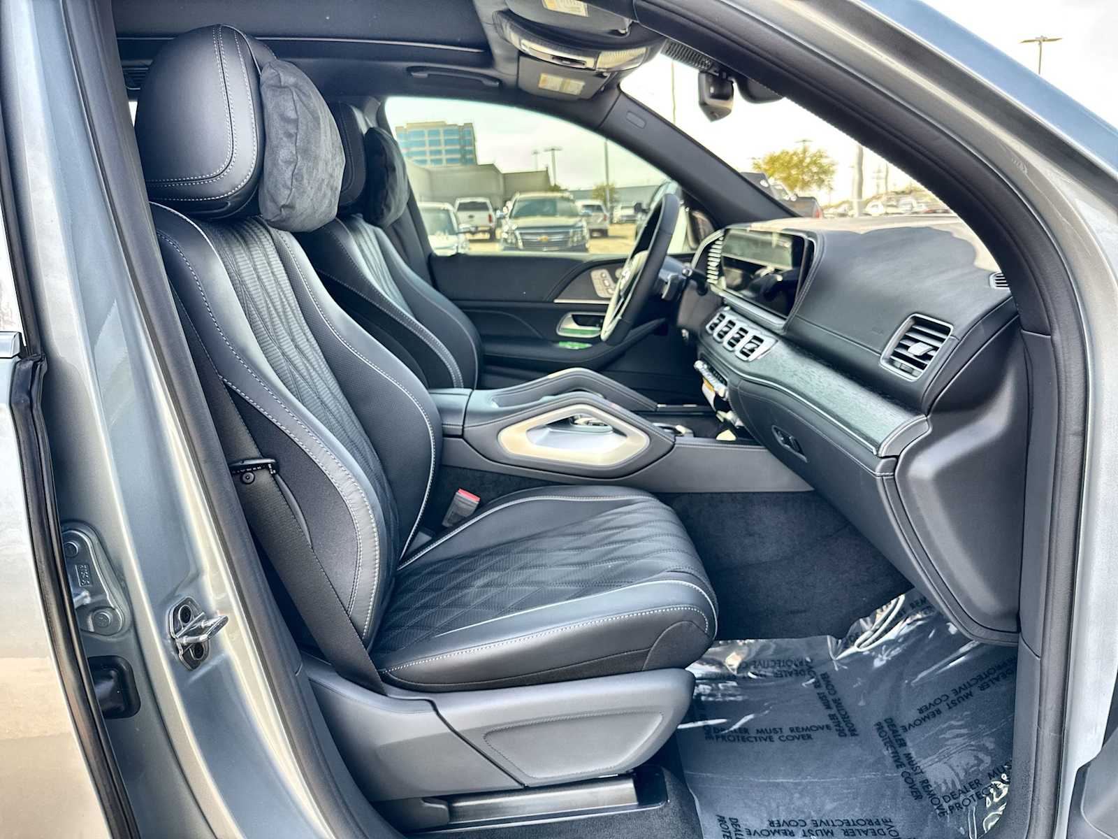 Thumbnail: 2026 Mercedes-Benz GLS - 9