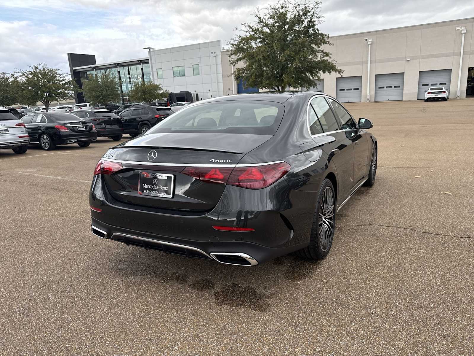 Thumbnail: 2026 Mercedes-Benz E-Class - 6