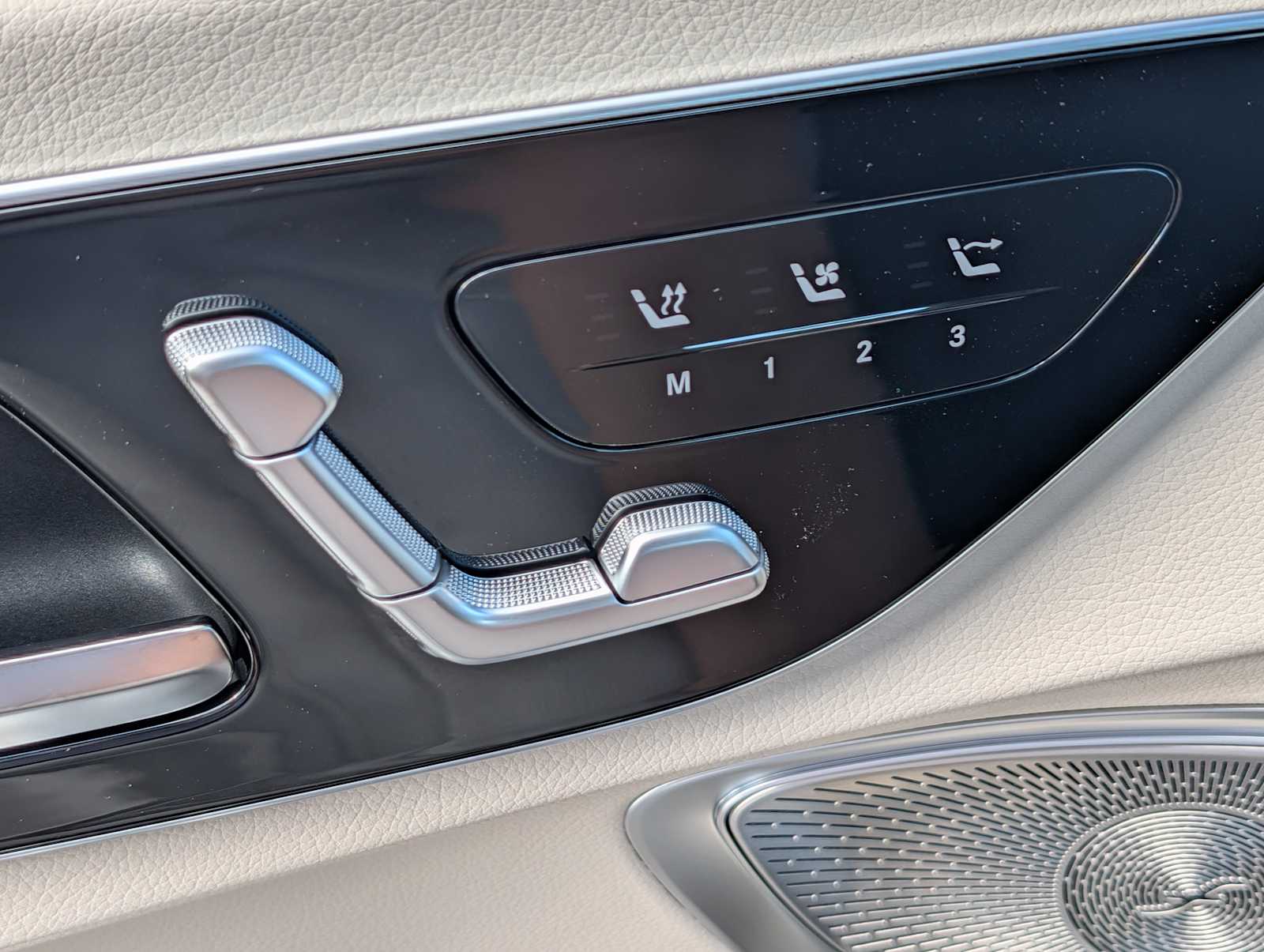 Thumbnail: 2026 Mercedes-Benz CLE - 20