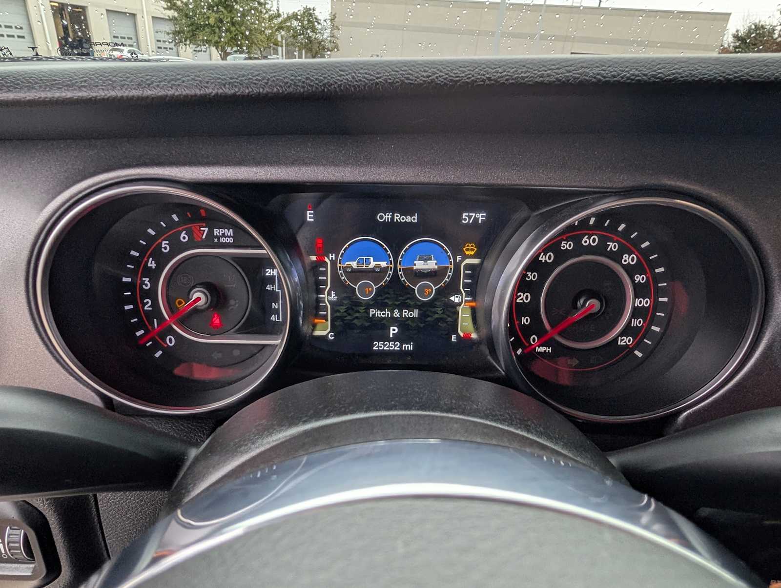 Thumbnail: 2021 Jeep Gladiator - 12