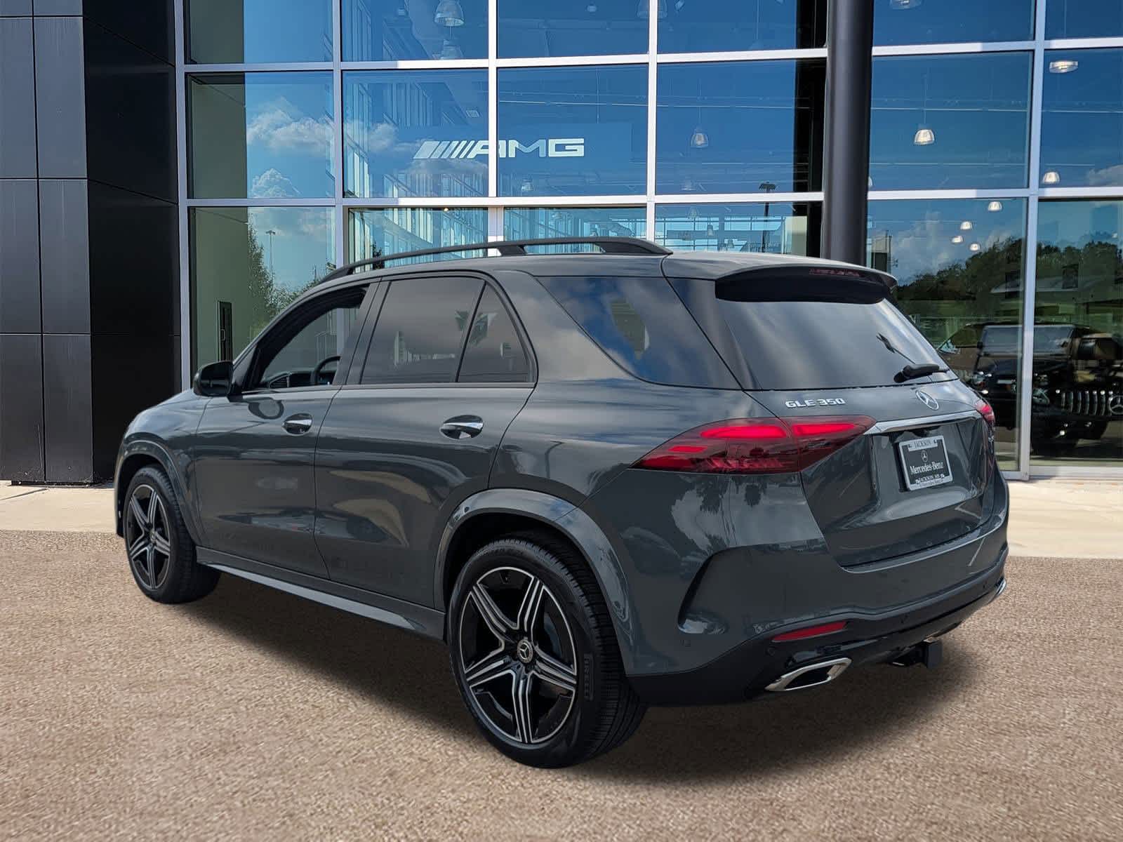 Thumbnail: 2026 Mercedes-Benz GLE - 3