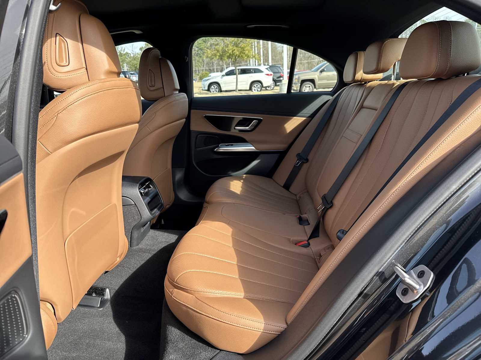 Thumbnail: 2026 Mercedes-Benz E-Class - 18