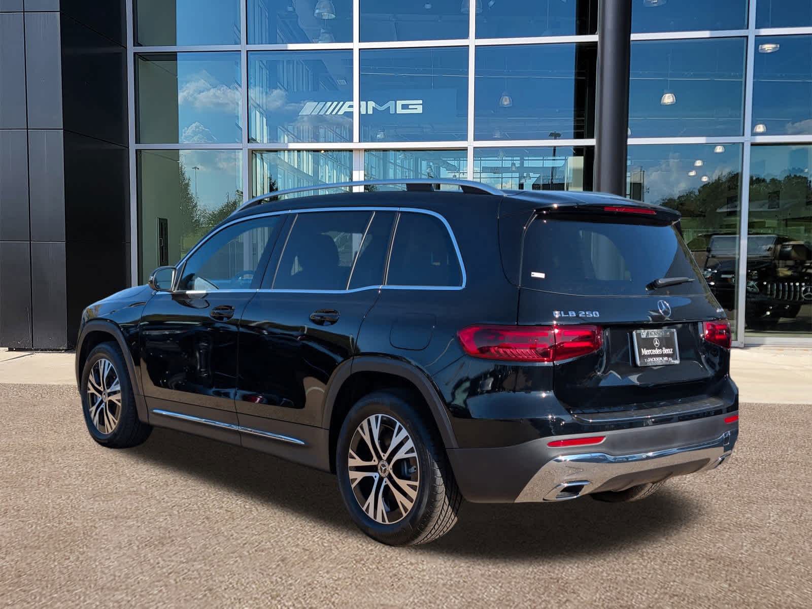 Thumbnail: 2026 Mercedes-Benz GLB - 6