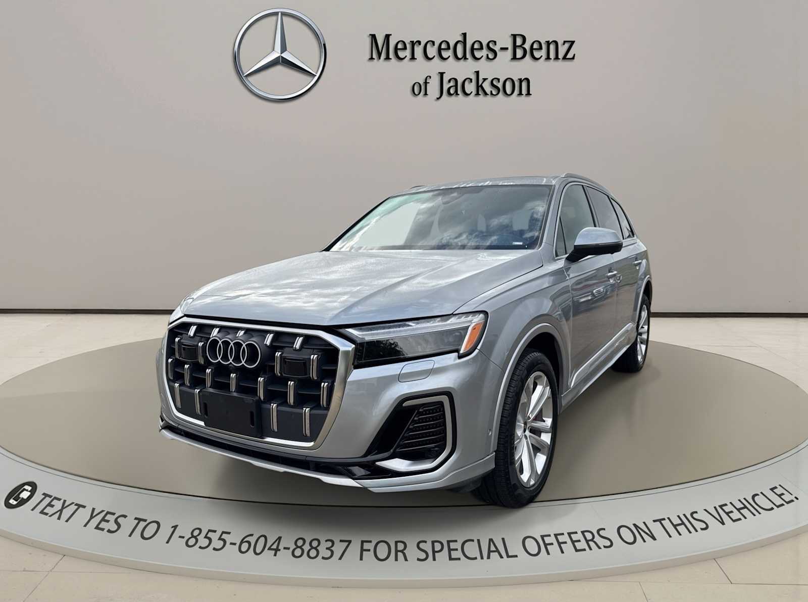 2025 Audi Q7 55 Premium Plus quattro Tiptronic's photo