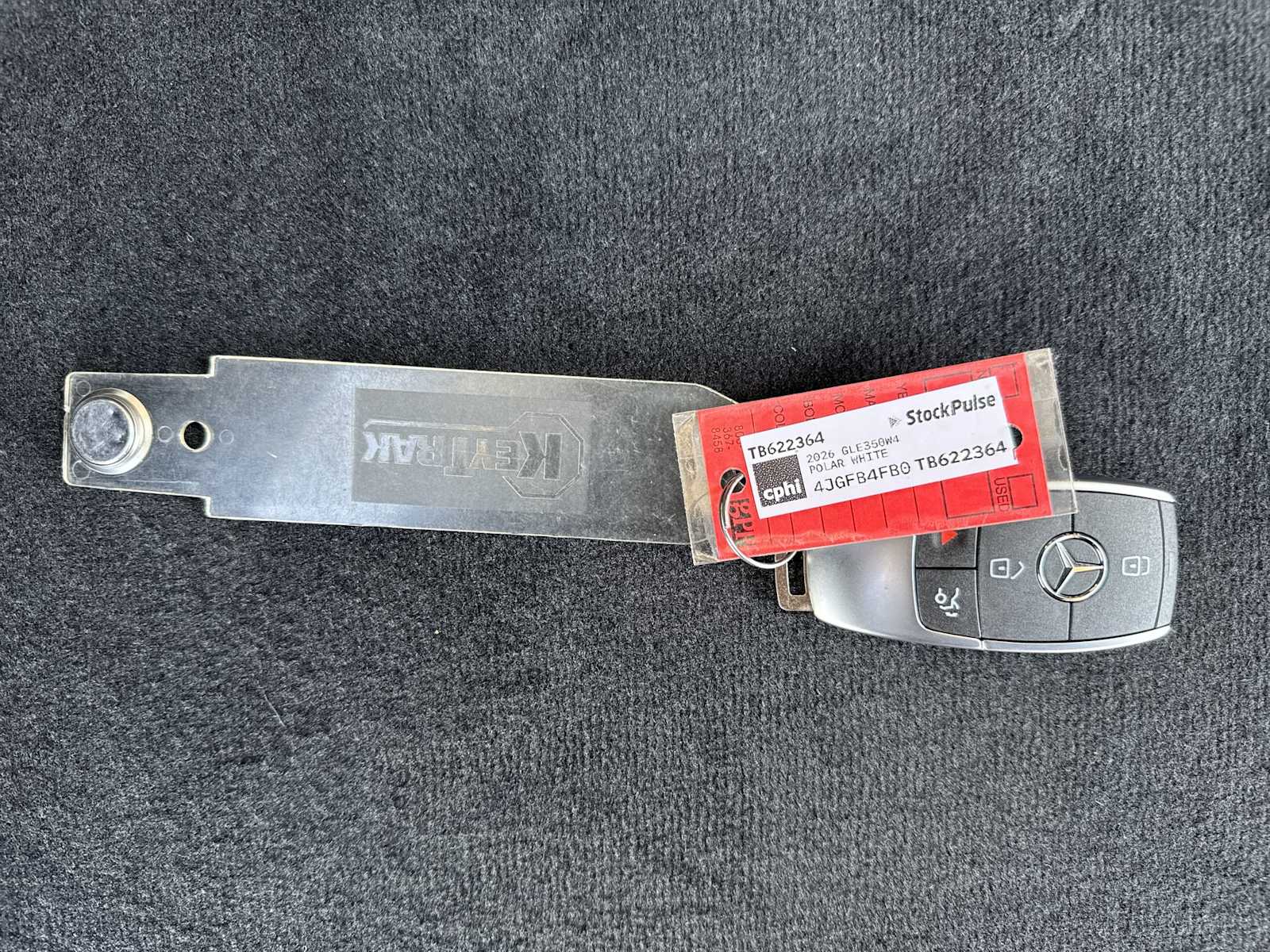 Thumbnail: 2026 Mercedes-Benz GLE - 27