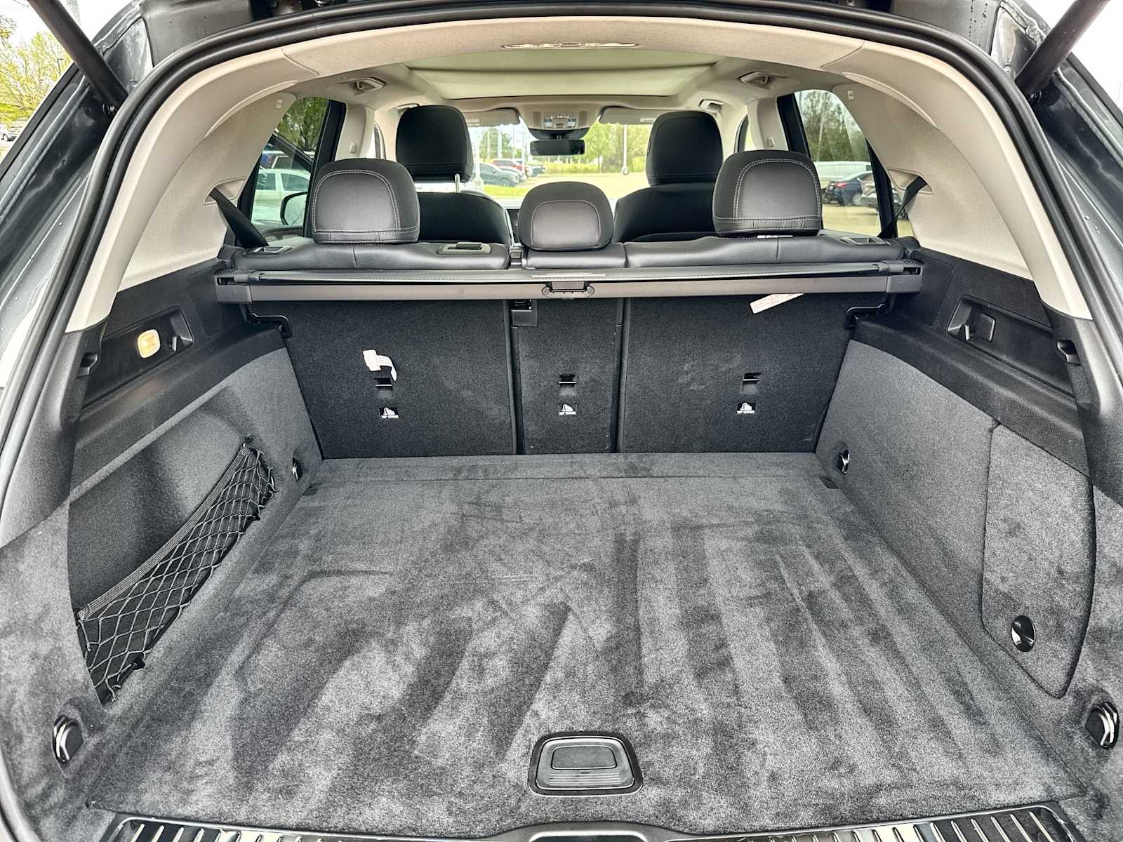 Thumbnail: 2026 Mercedes-Benz GLE - 17