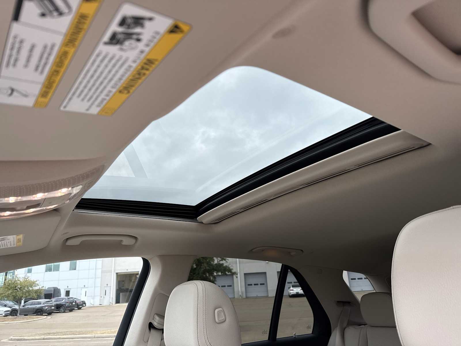 Thumbnail: 2026 Mercedes-Benz GLE - 17