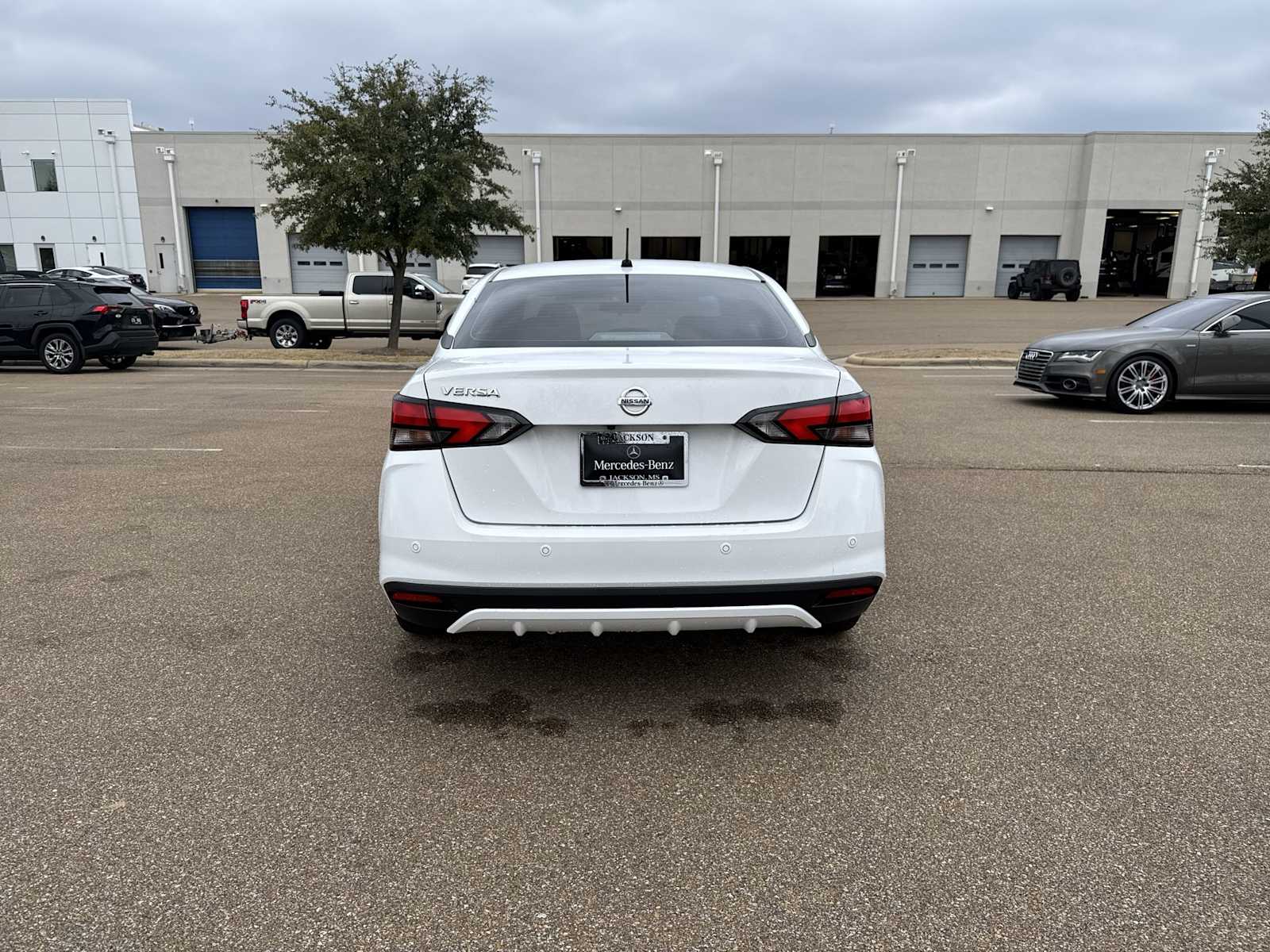 Thumbnail: 2021 Nissan Versa - 5