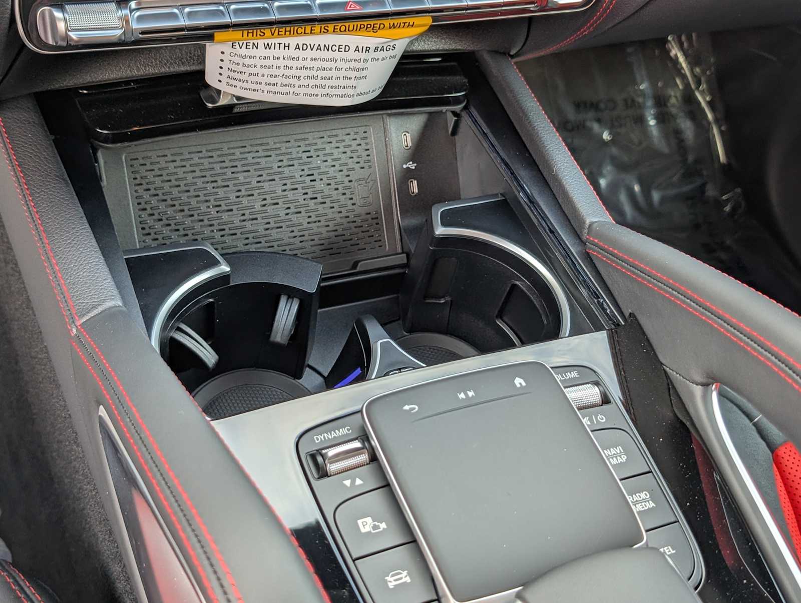 Thumbnail: 2026 Mercedes-Benz GLE - 16