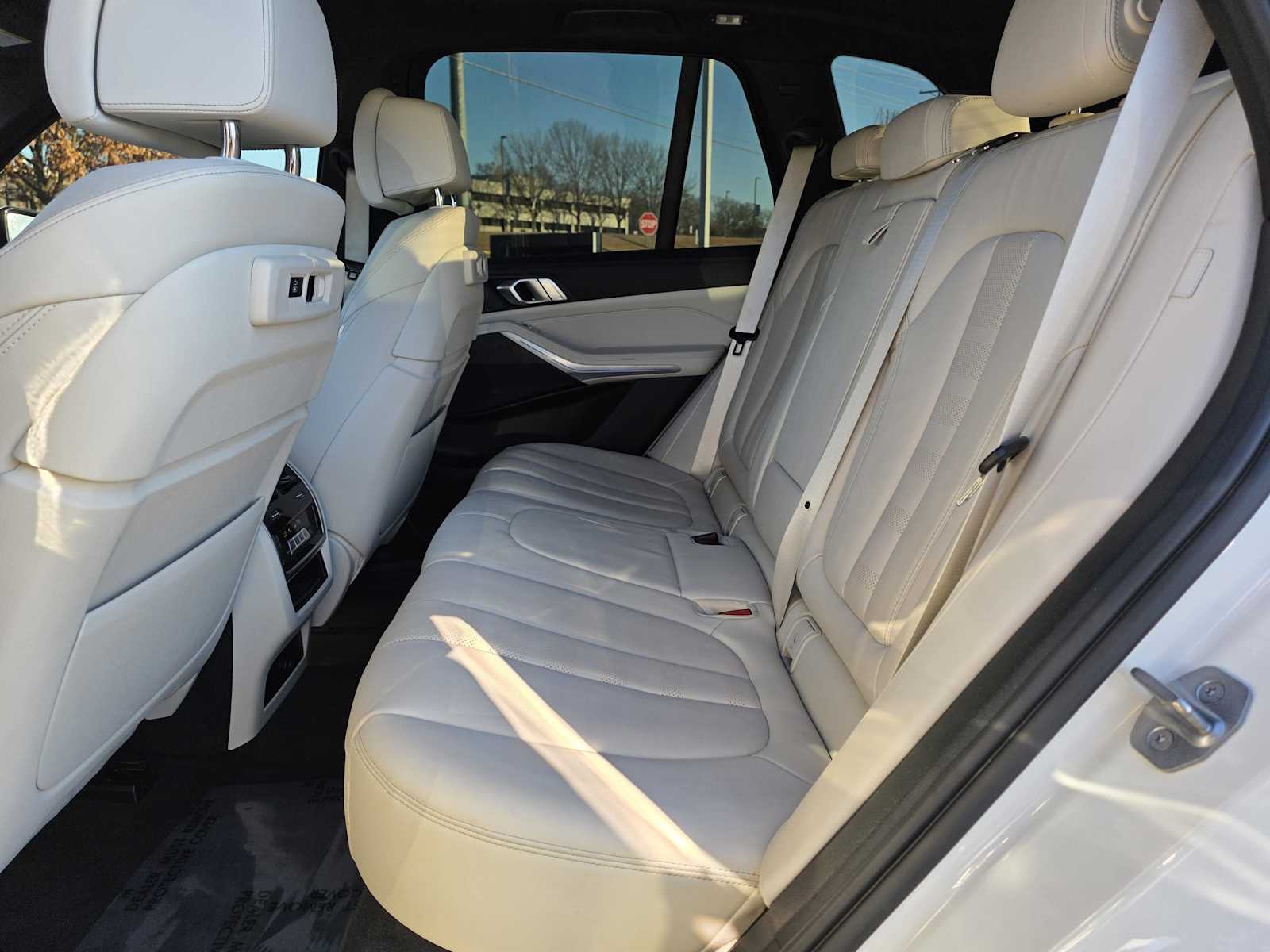 Thumbnail: 2022 BMW X5 - 15