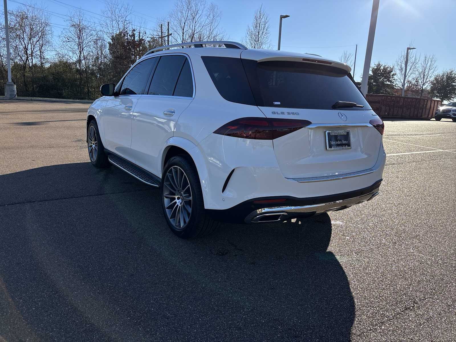 Thumbnail: 2026 Mercedes-Benz GLE - 4