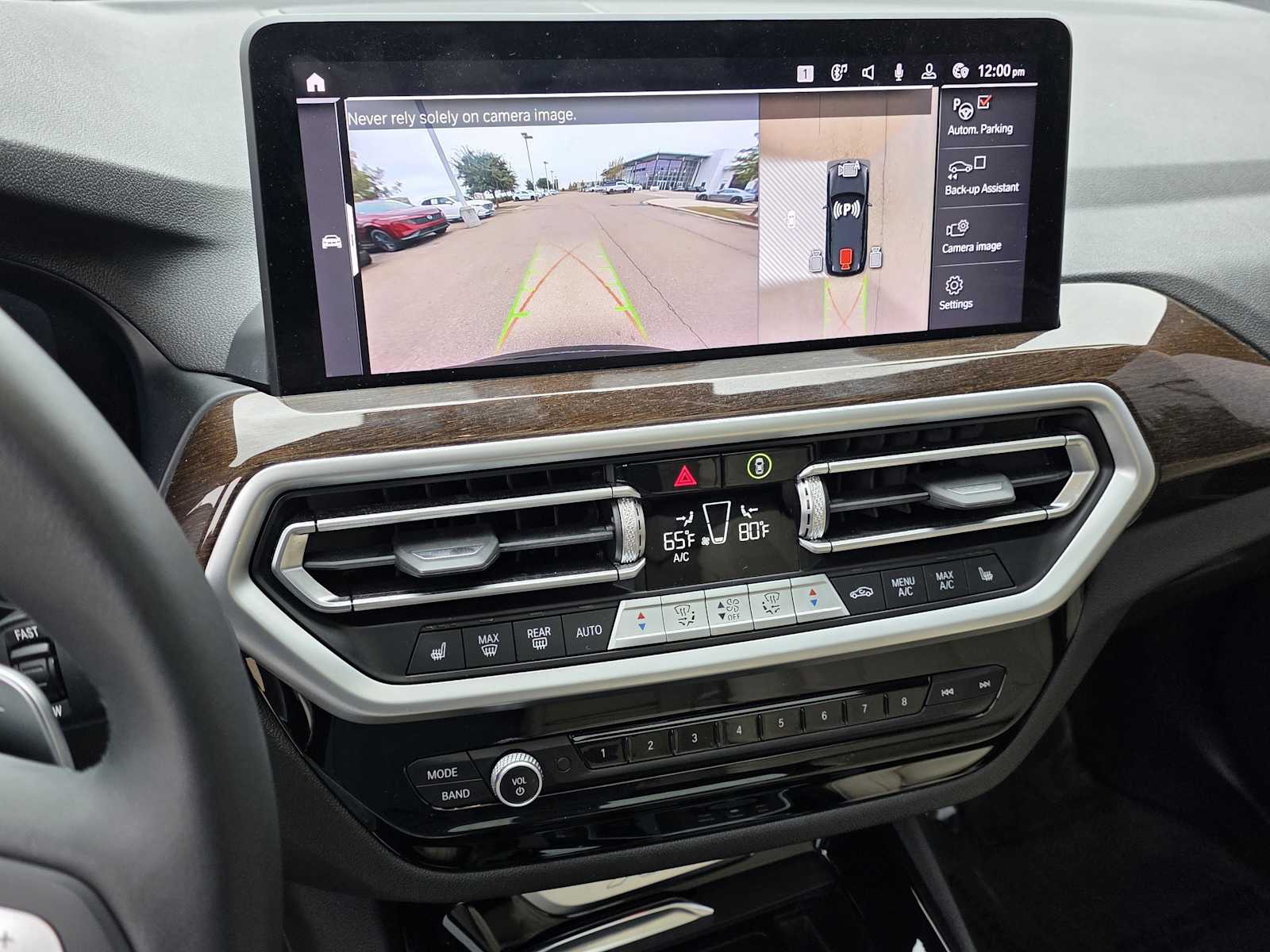 Thumbnail: 2024 BMW X3 - 10