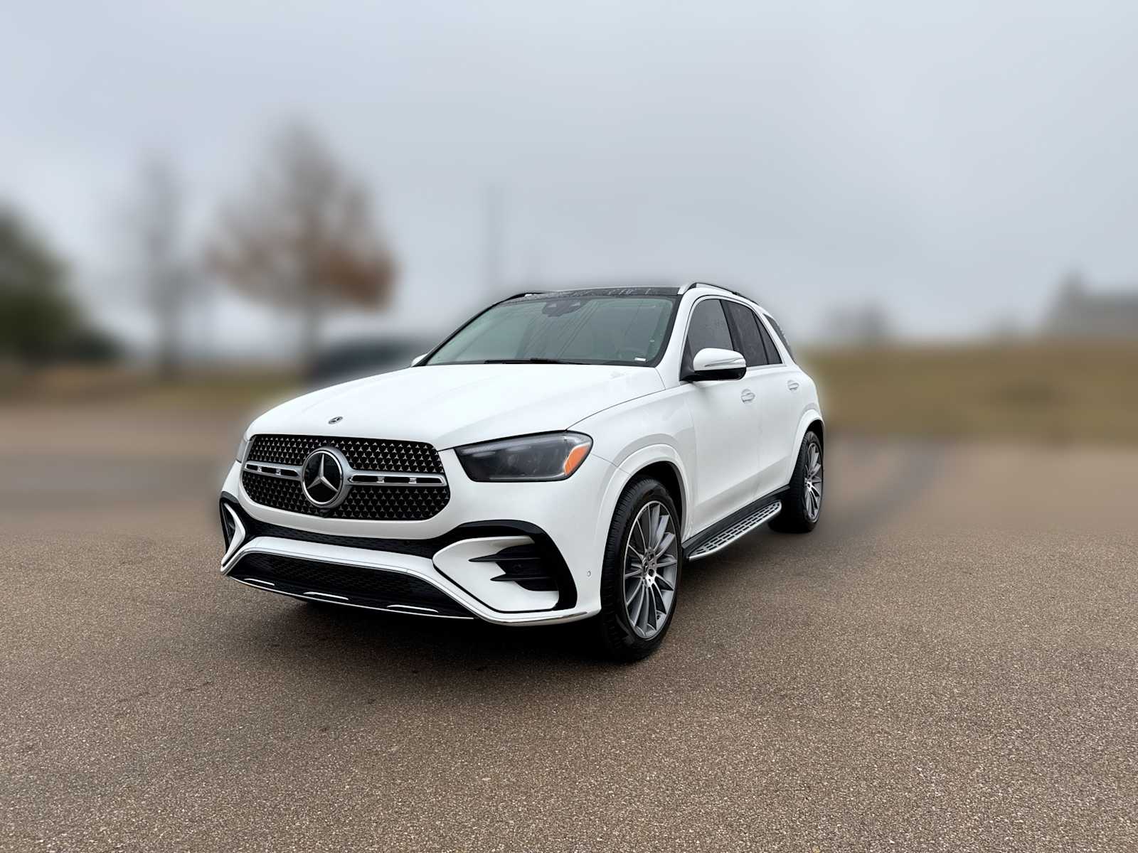 Thumbnail: 2026 Mercedes-Benz GLE - 1