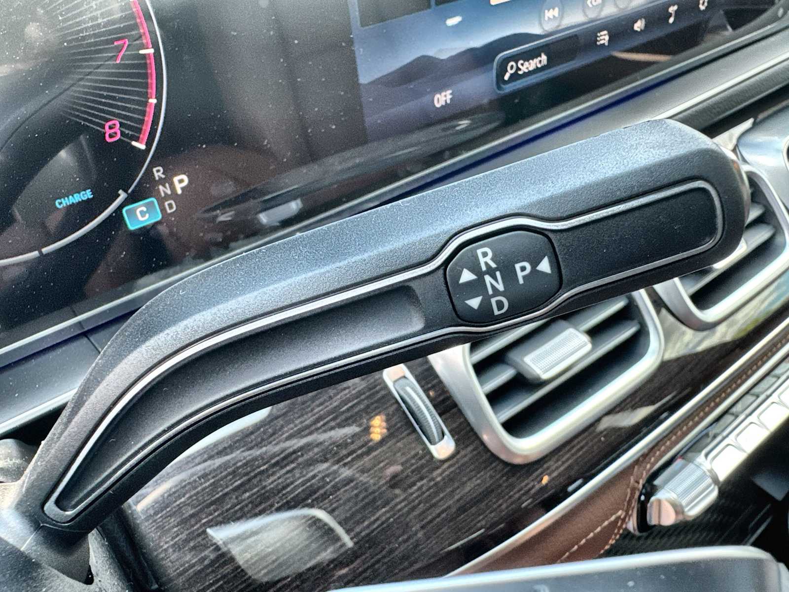 Thumbnail: 2026 Mercedes-Benz GLE - 23