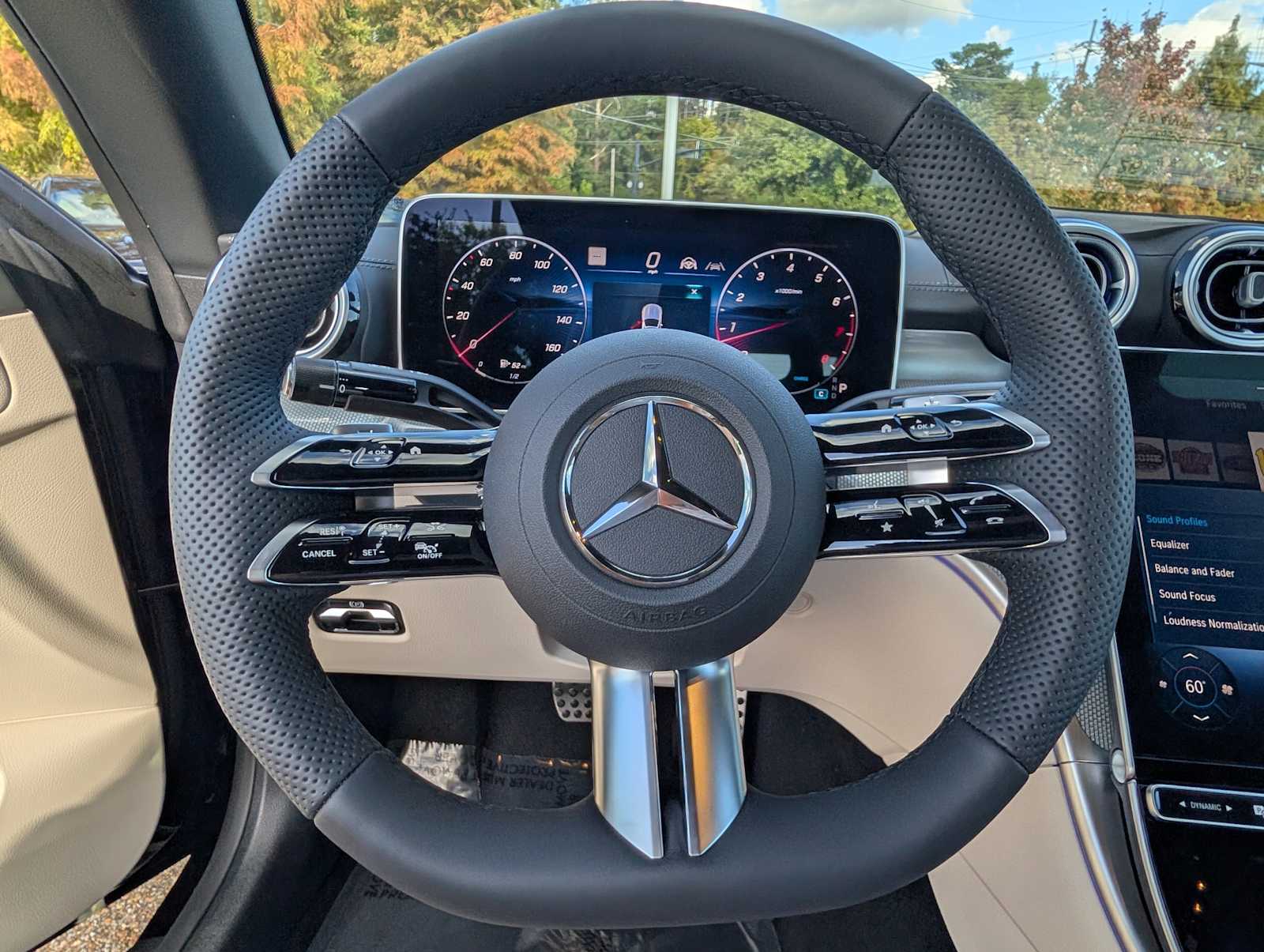 Thumbnail: 2026 Mercedes-Benz CLE - 9