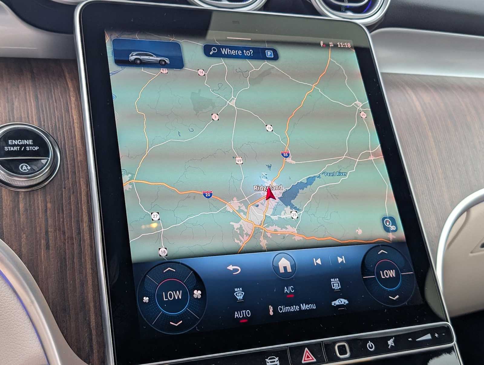 Thumbnail: 2026 Mercedes-Benz GLC - 11