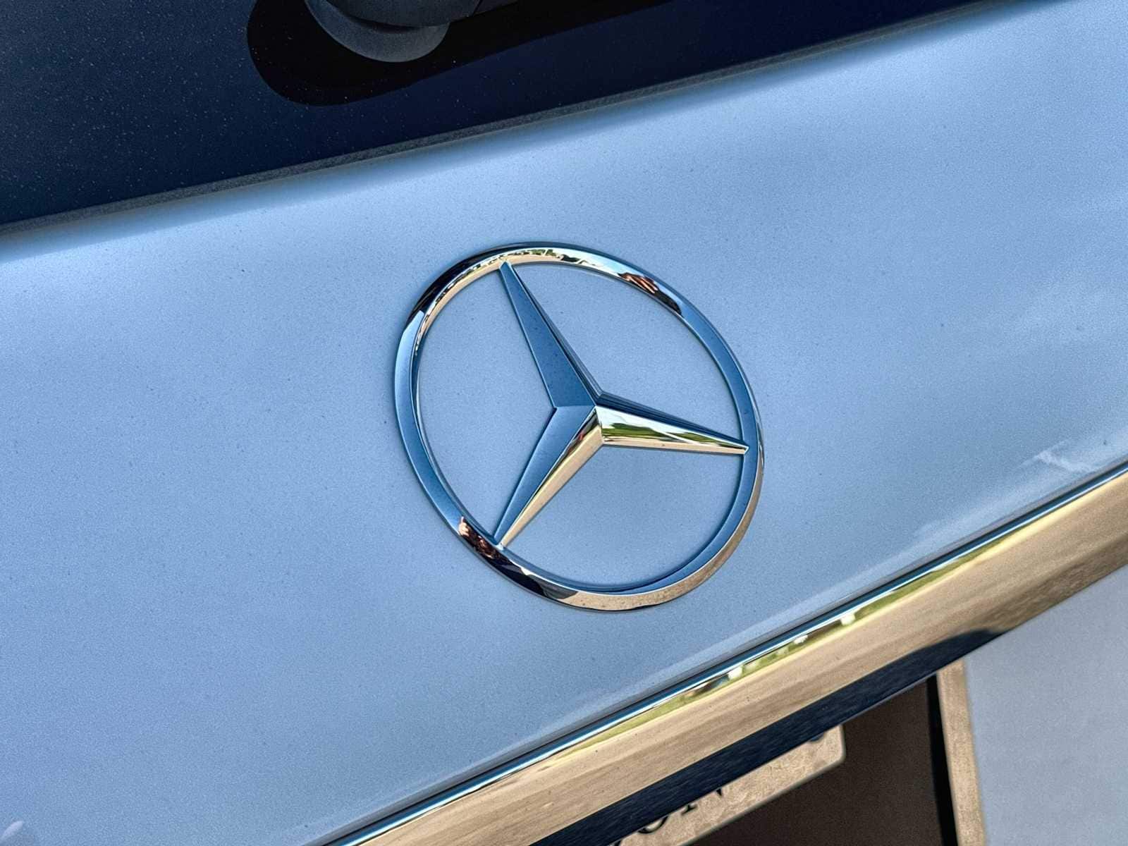 Thumbnail: 2026 Mercedes-Benz GLE - 16
