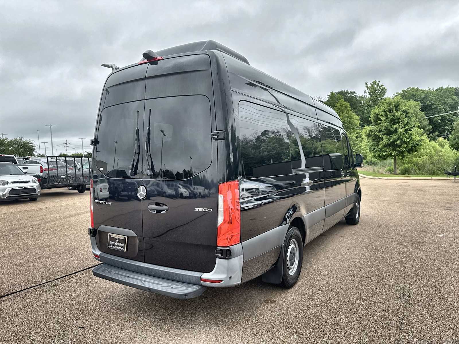Thumbnail: 2023 Mercedes-Benz Sprinter - 8