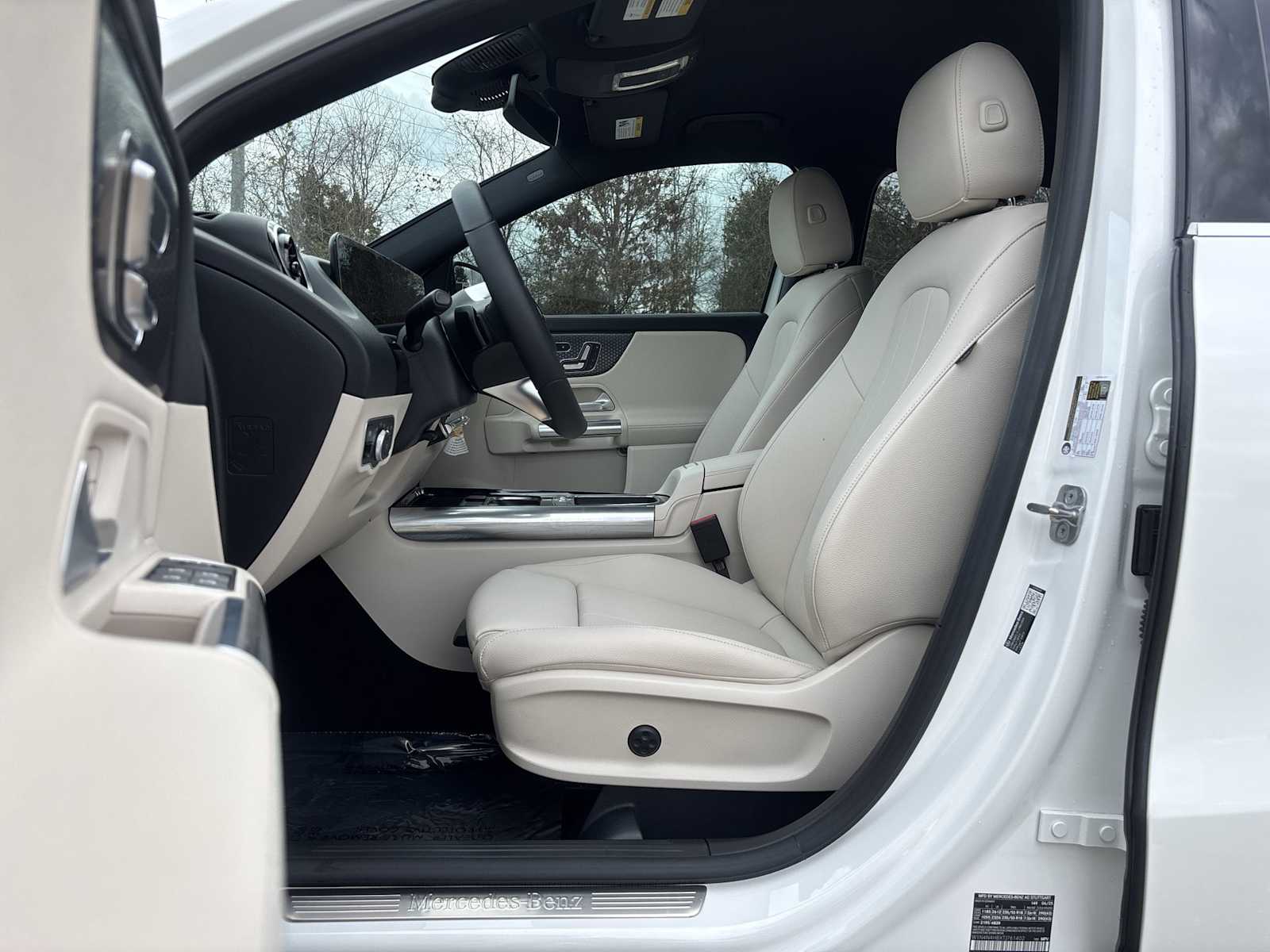 Thumbnail: 2026 Mercedes-Benz GLA - 2