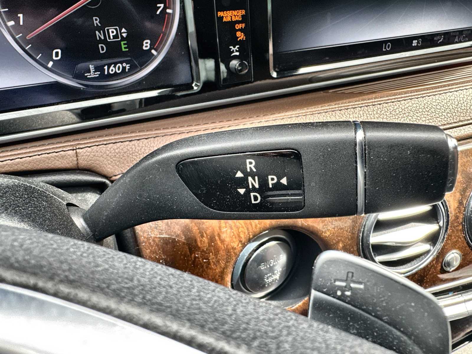 Thumbnail: 2015 Mercedes-Benz S-Class - 23