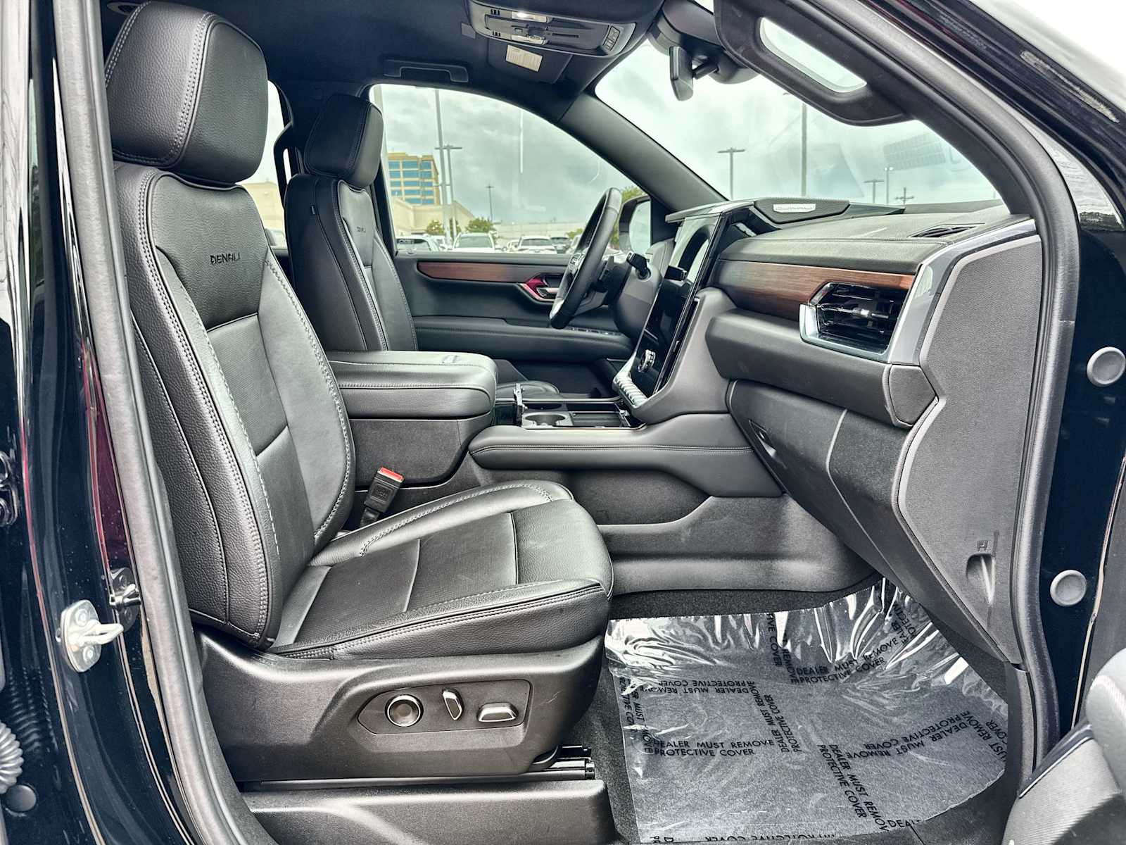 Thumbnail: 2025 GMC Yukon - 9