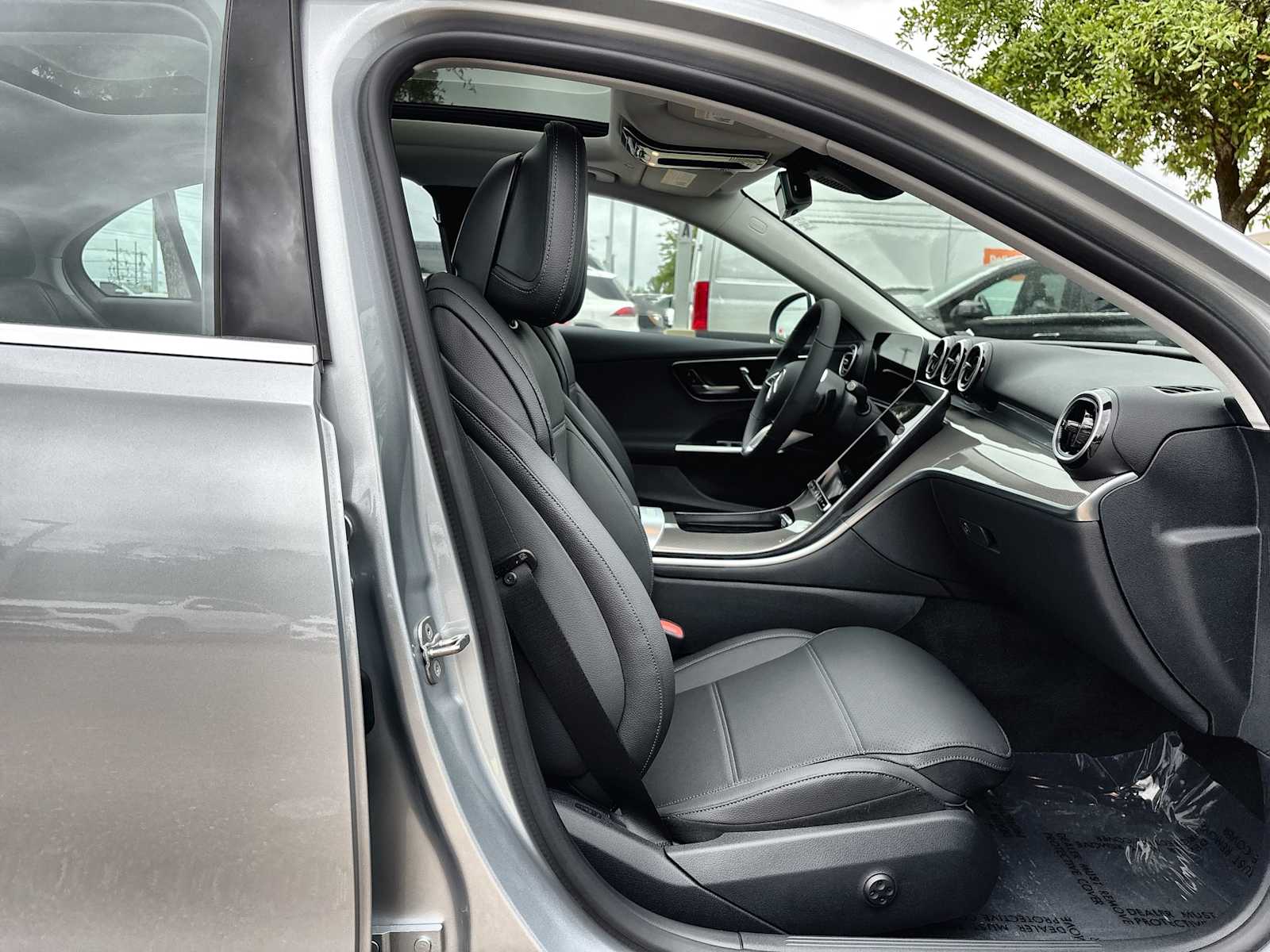 Thumbnail: 2026 Mercedes-Benz C-Class - 9