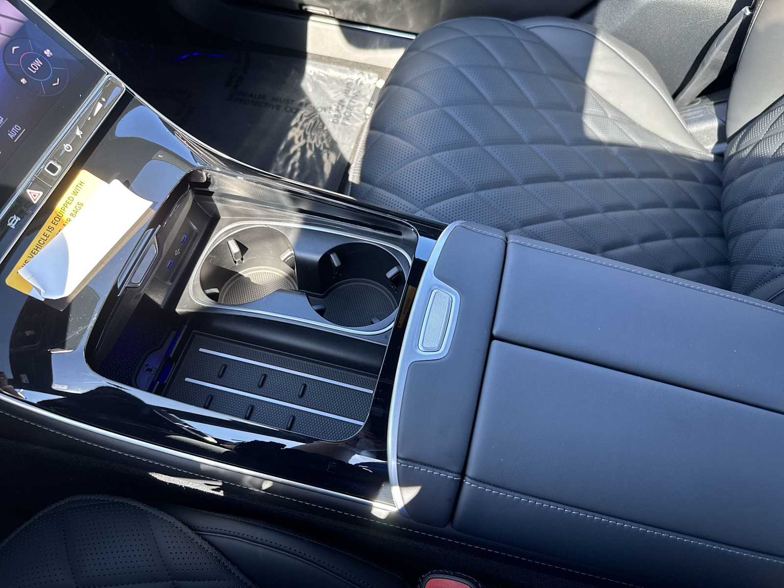 Thumbnail: 2026 Mercedes-Benz S-Class - 22