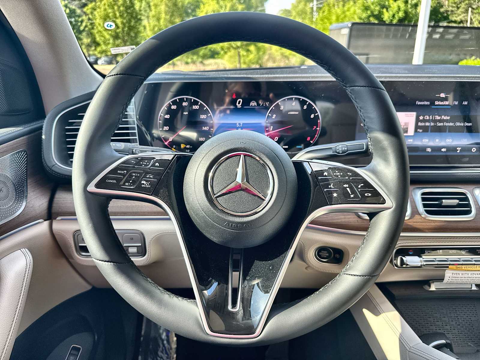 Thumbnail: 2026 Mercedes-Benz GLE - 21