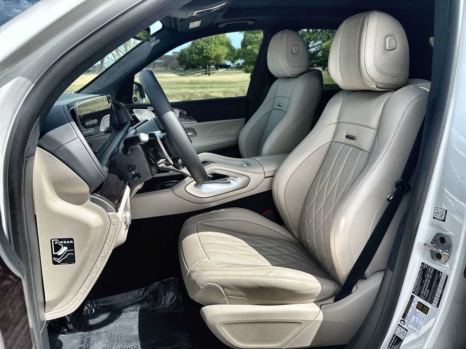 Thumbnail: 2026 Mercedes-Benz GL-Class - 3