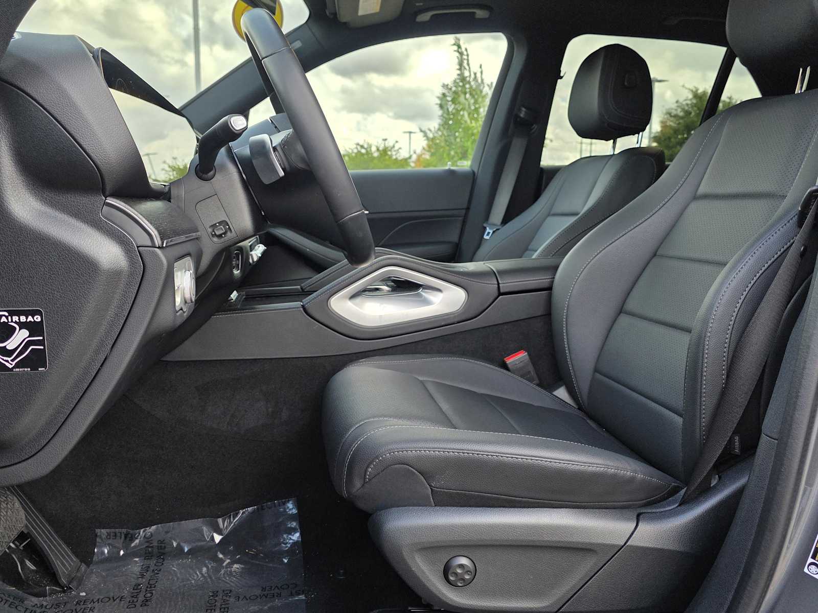 Thumbnail: 2025 Mercedes-Benz GLE - 12