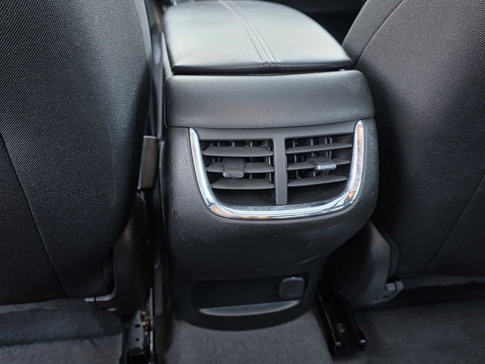 Thumbnail: 2024 Chevrolet Malibu - 19