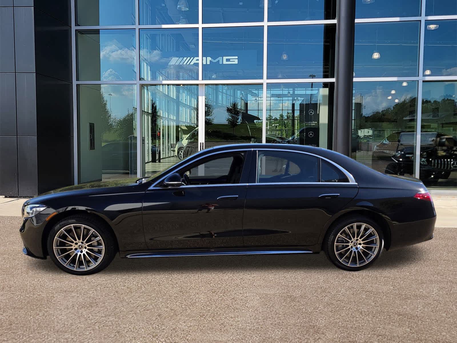 2026 Mercedes Benz S 500 4MATIC photo 3