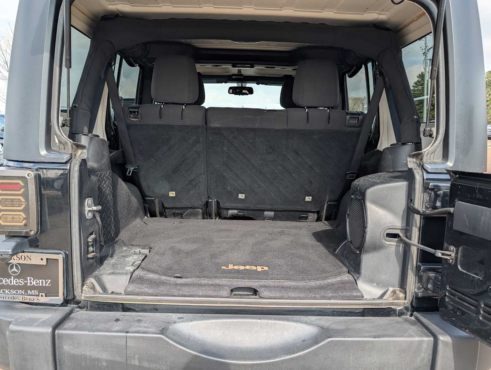 Thumbnail: 2014 Jeep Wrangler - 24