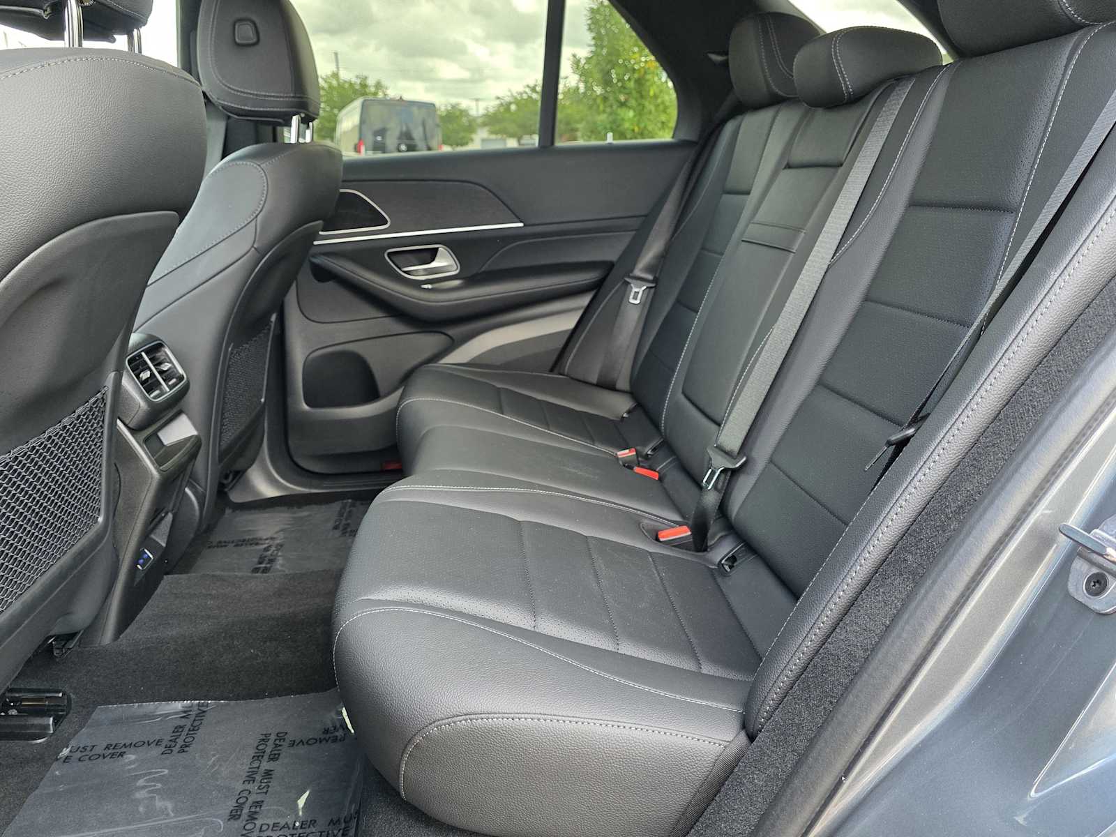 Thumbnail: 2025 Mercedes-Benz GLE - 17