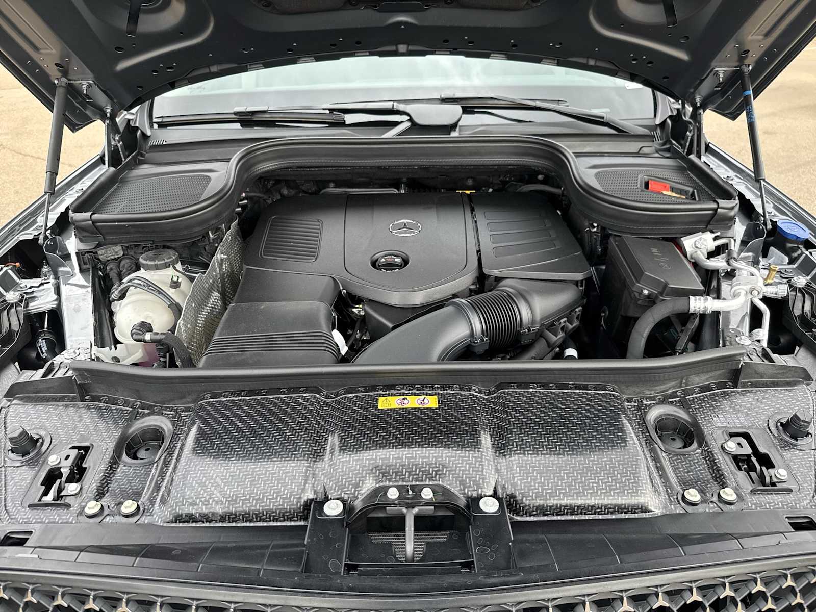 Thumbnail: 2026 Mercedes-Benz GLE - 11