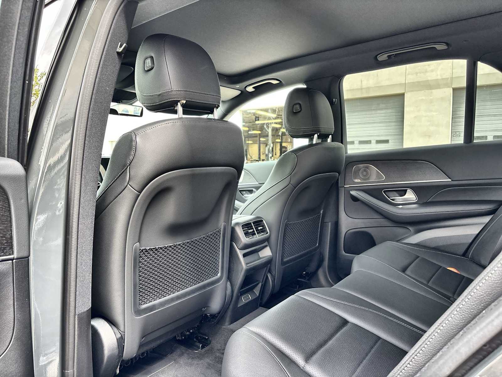 Thumbnail: 2026 Mercedes-Benz GLE - 18