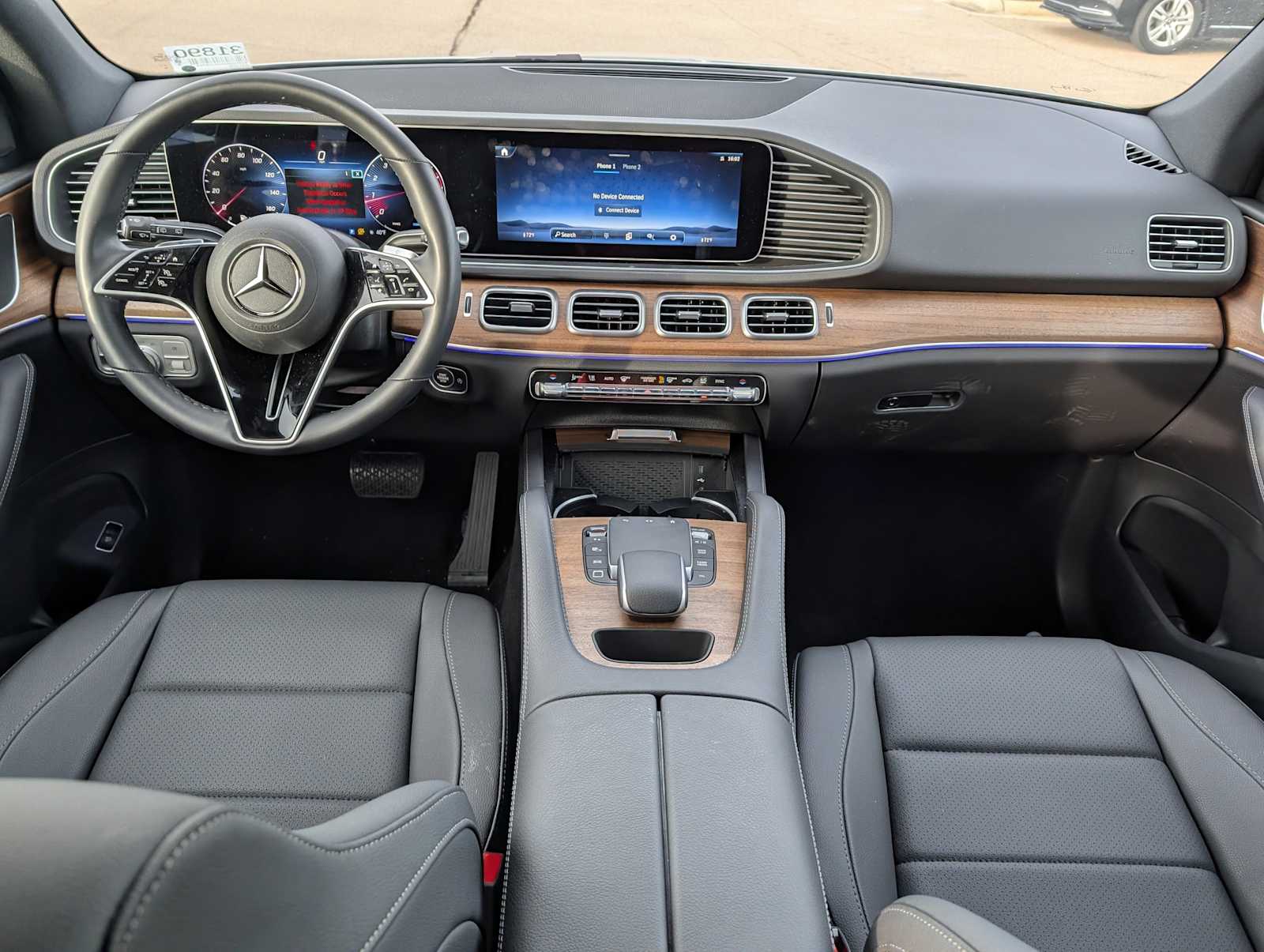 Thumbnail: 2025 Mercedes-Benz GLE - 9