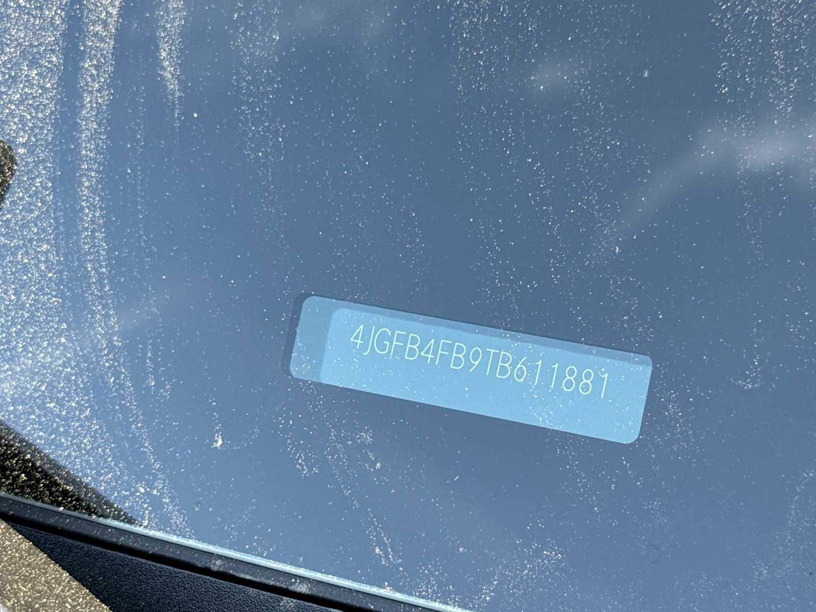 Thumbnail: 2026 Mercedes-Benz GLE - 28