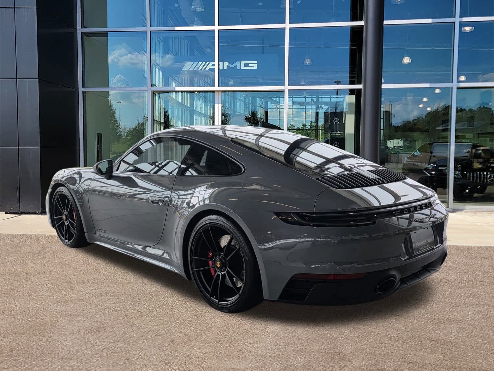 Thumbnail: 2023 Porsche 911 - 6