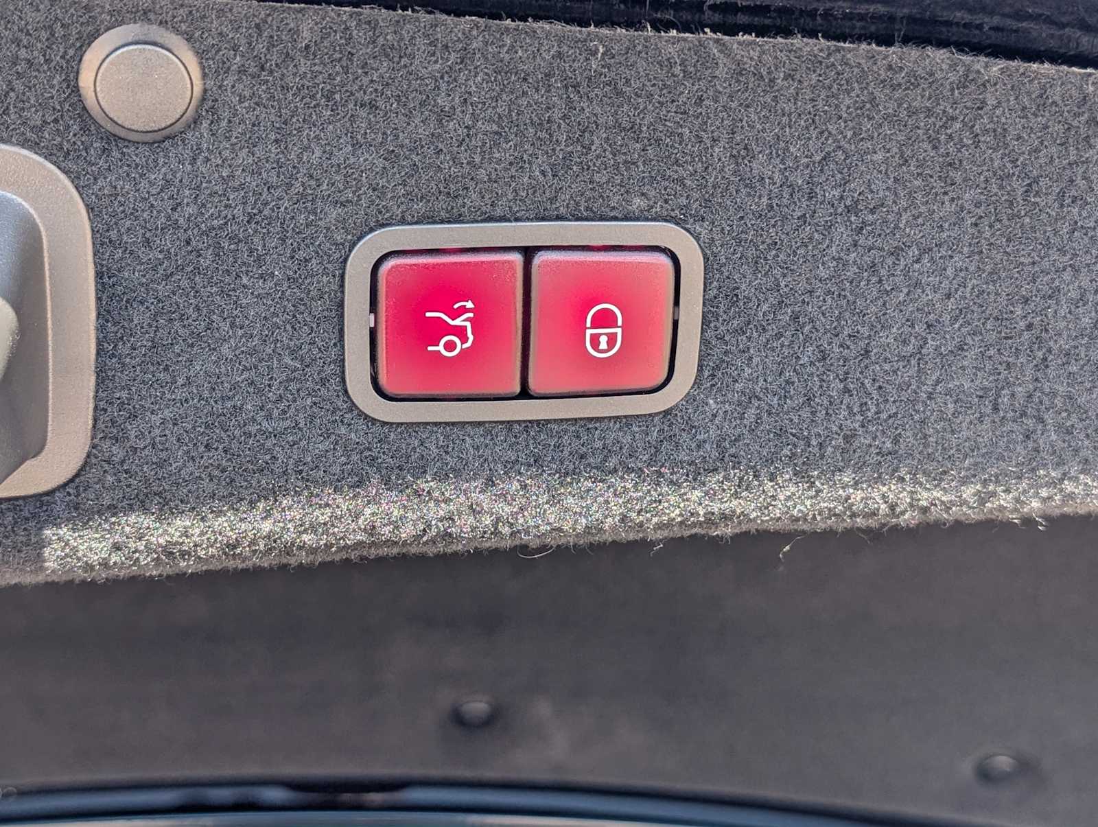 Thumbnail: 2020 Mercedes-Benz S-Class - 31