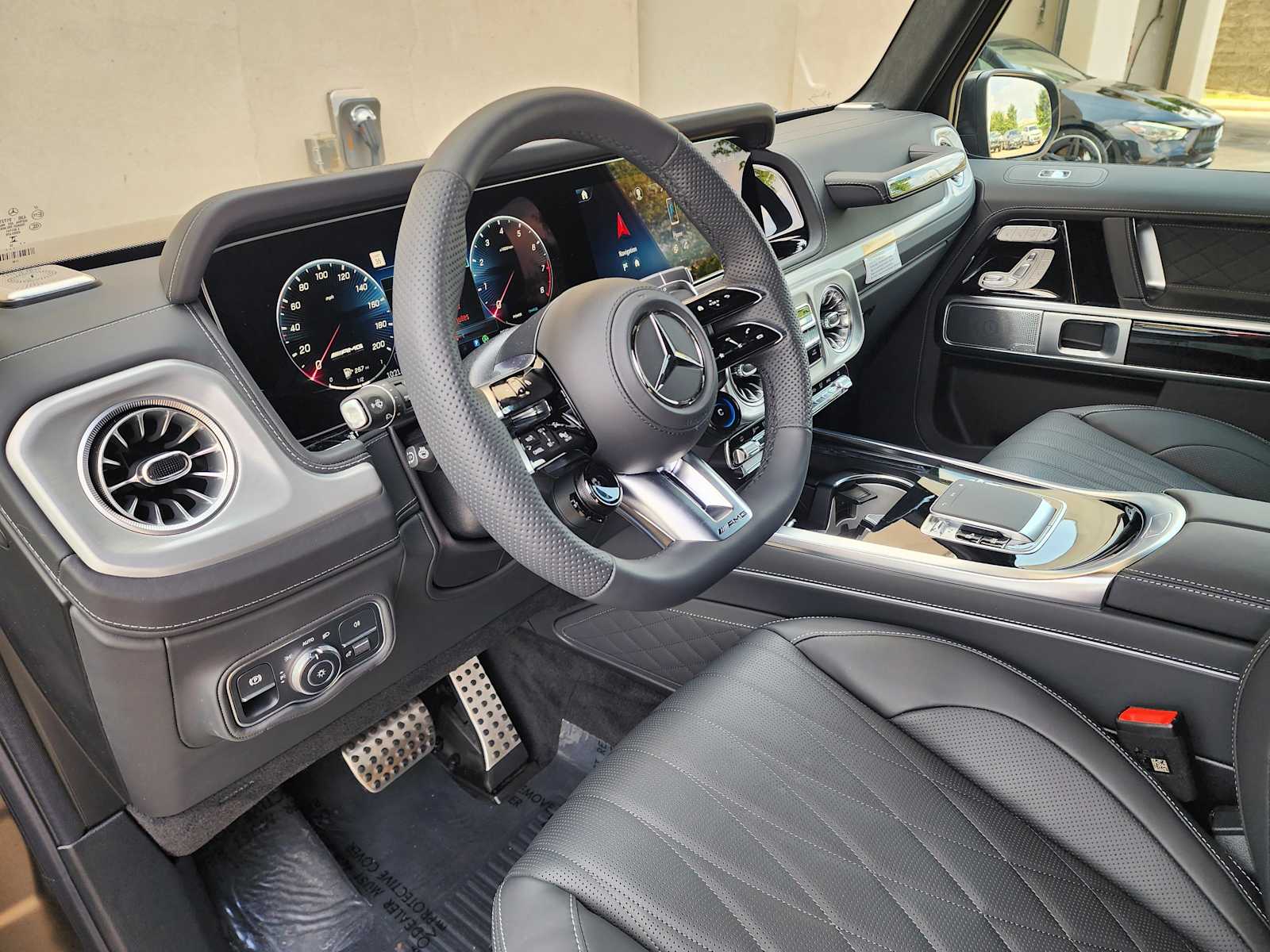 Thumbnail: 2025 Mercedes-Benz G-Class - 13