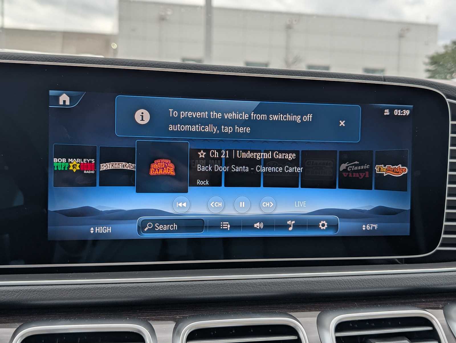 Thumbnail: 2026 Mercedes-Benz GLE - 11