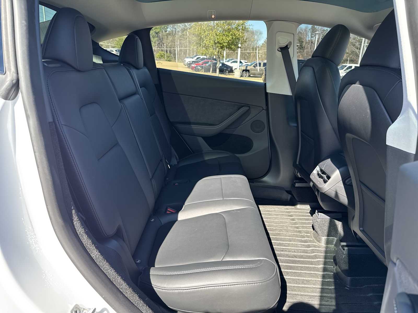 Thumbnail: 2024 Tesla Model Y - 18